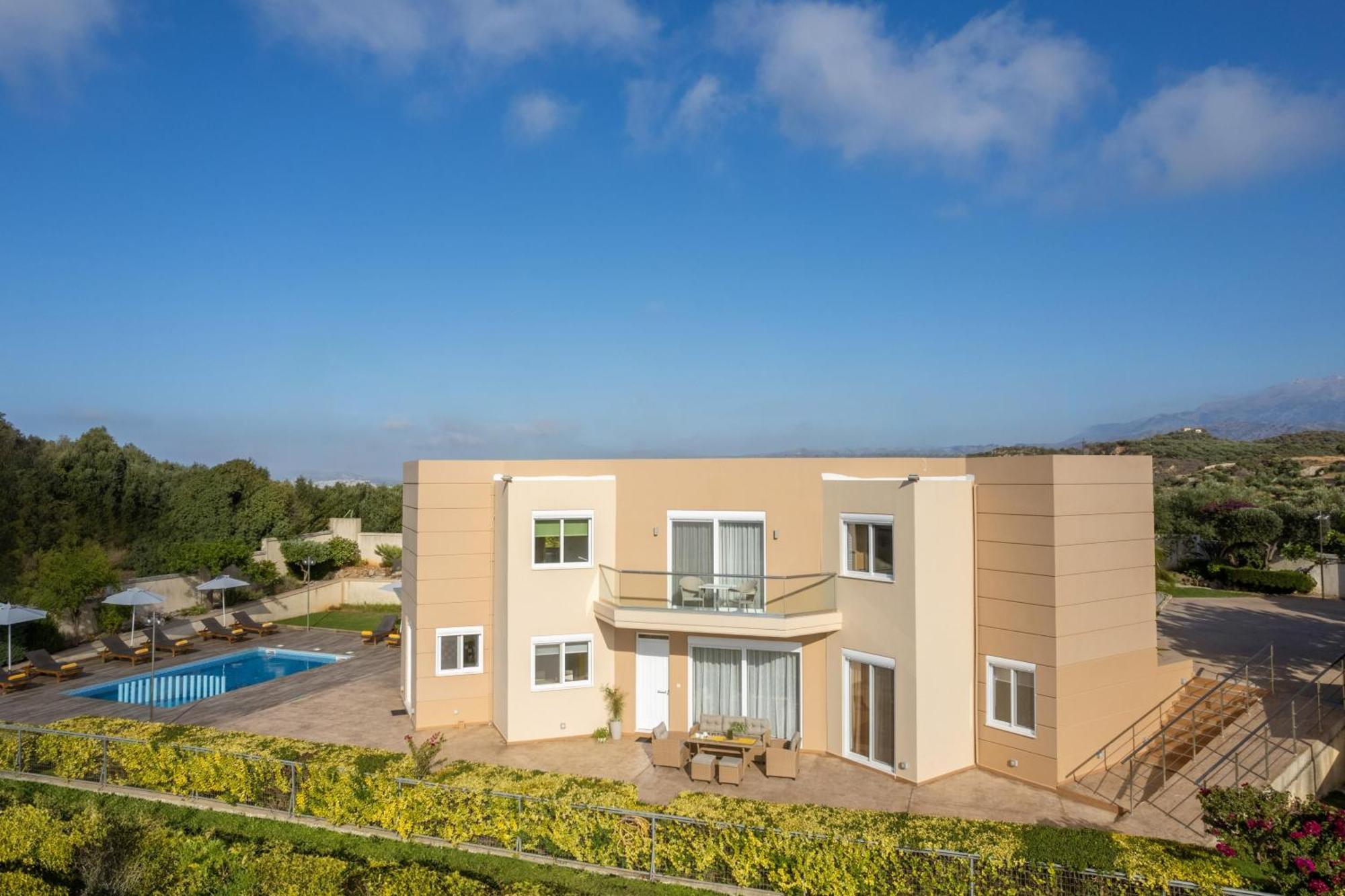 Villa Ariella With Sea View Agia Marina  Exterior photo