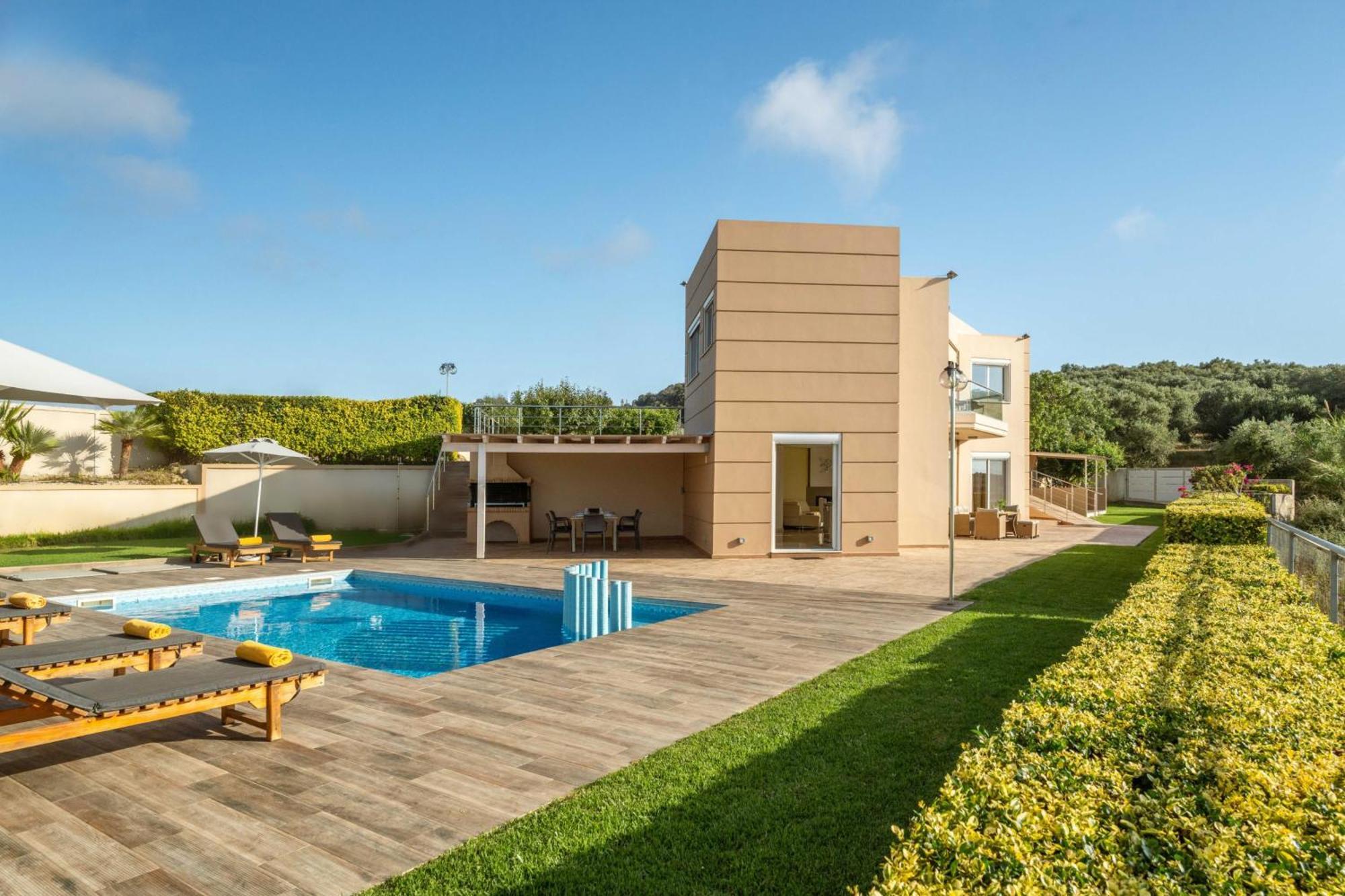 Villa Ariella With Sea View Agia Marina  Exterior photo