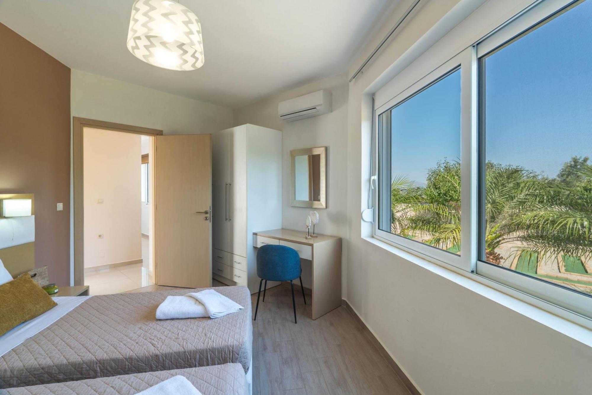 Villa Ariella With Sea View Agia Marina  Exterior photo