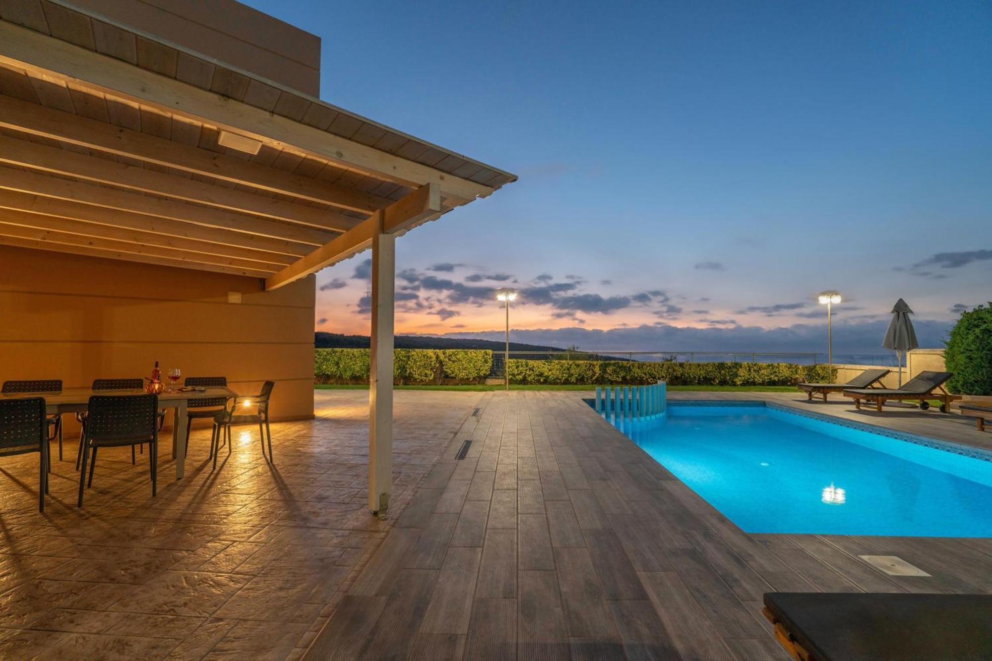 Villa Ariella With Sea View Agia Marina  Exterior photo