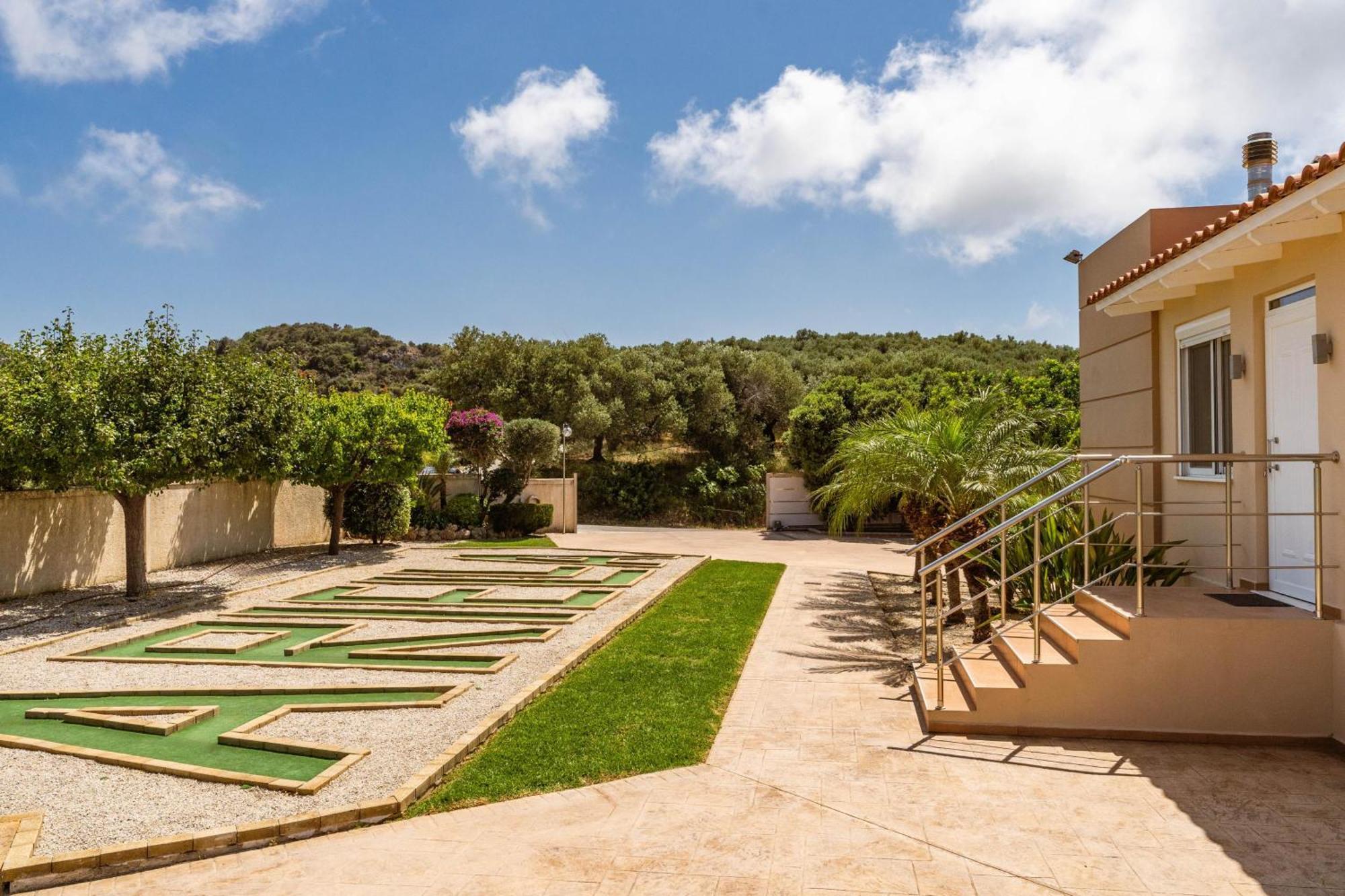 Villa Ariella With Sea View Agia Marina  Exterior photo